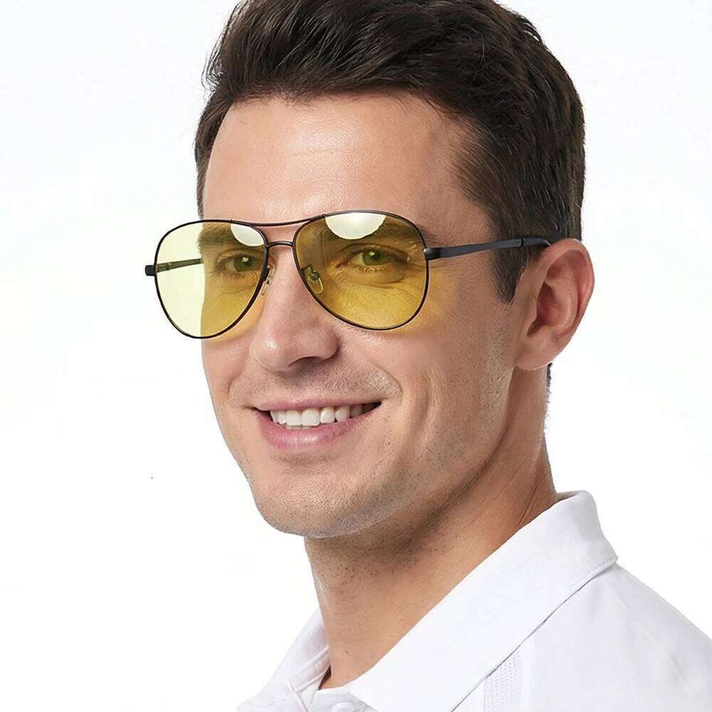 Classic Pilot Photochromic Sunglasses Men Women Fashion Chameleon Polarized Sun Glasses Male Driving Change Color Night Vision Z260306