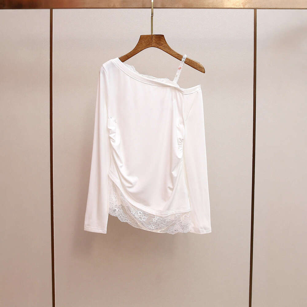 2026 high-end women's fashion autumn new style French youth loose lace off shoulder long sleeved women's T-shirt