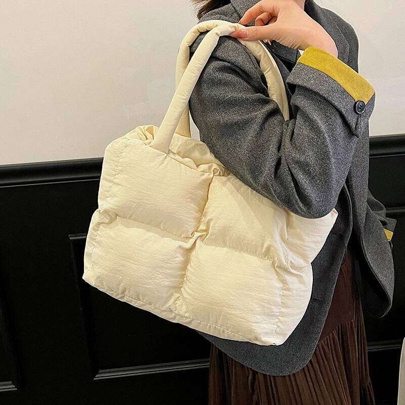 Small-scale design down jacketed women, tote bag with shoulder strap, large capacity, simple and practical for daily com XJ260306