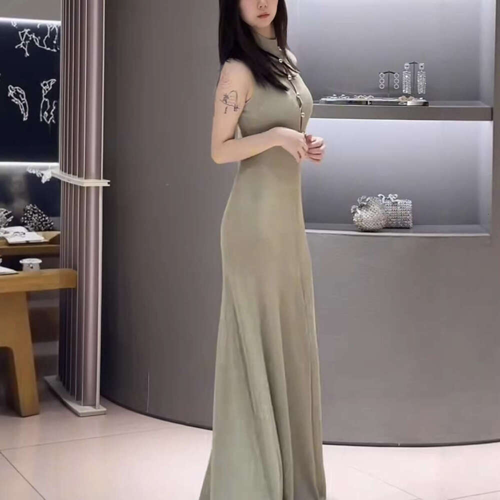 2026 Spring/Summer New Designer Women's Fashion Half High Collar Slim Sleeveless Elegant Long Dress