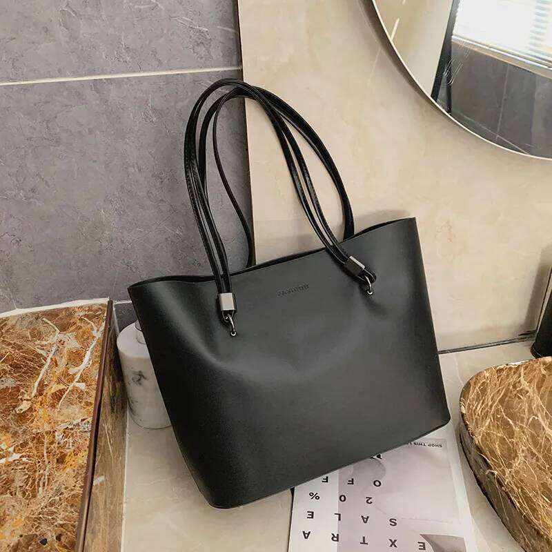 Winter New Black Tote Female Large Capacity Shoulder Casual Commuter Handbag Travel Girls Bookbags Top-handle Bag XJ260306