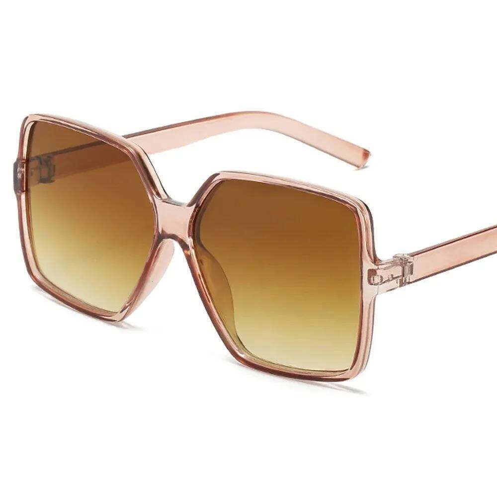 Retro Big Frame Oversized Square Sunglasses Fashion Shades UV Protection Eyeglasses for Women Men Summer Beach Party Eyewear Z260306