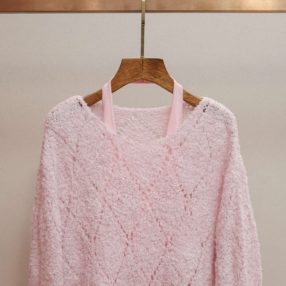 2026 designer high-end women's A12 clothing autumn and winter new style French retro soft pink knitted women's sweater