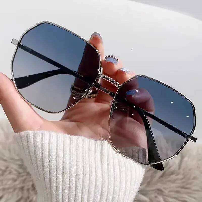 Fashion Hexagon Sunglasses Retro Frame Polygon Square Protection Vintage Trendy Eyewear UV400 Shades Z260306