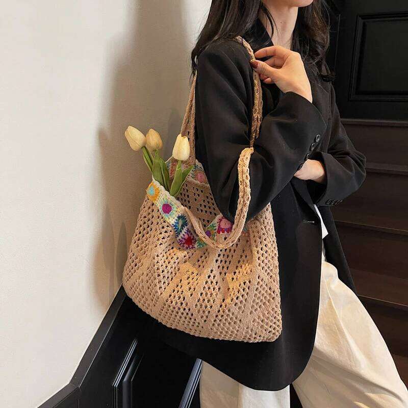 Bohemian Handmade Beach Tote Colorful Beads Floral Trim Natural Straw Crochet Shoulder Women Casual Bag for Travel XJ260306