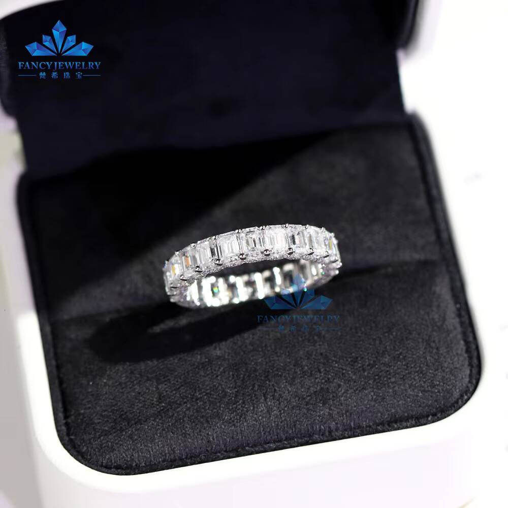 Fine Jewelry 925 Silver 10K/14K/18K White Gold Moissanite Engagement Rings Ice Emerald Cut Moissanite Rings for Wedding Gifts