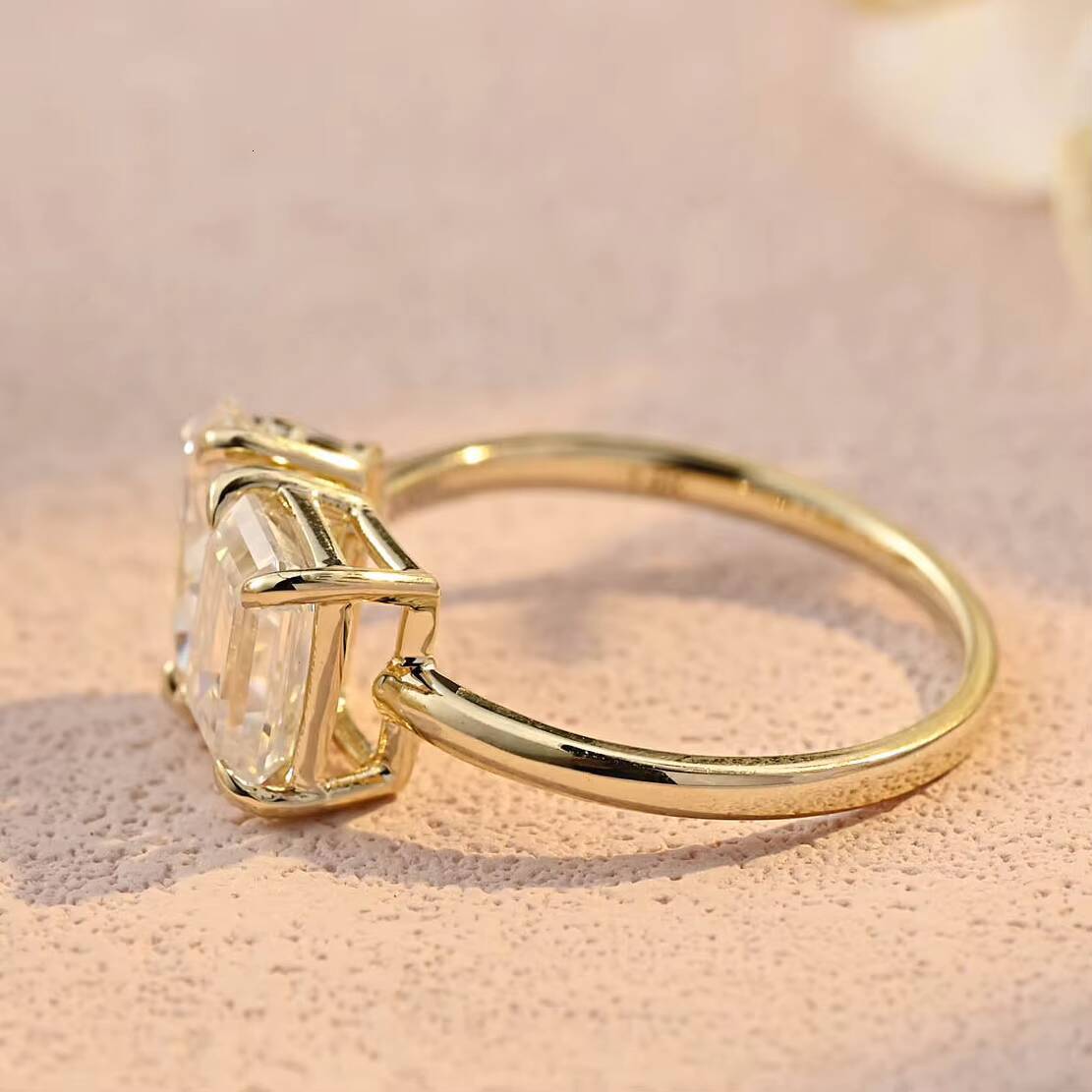 MaiYi Toi Et Moi Pear and Emerald Cut Moissanite Ring 14K Yellow Gold Rose Gold Diamond Ring for Woman