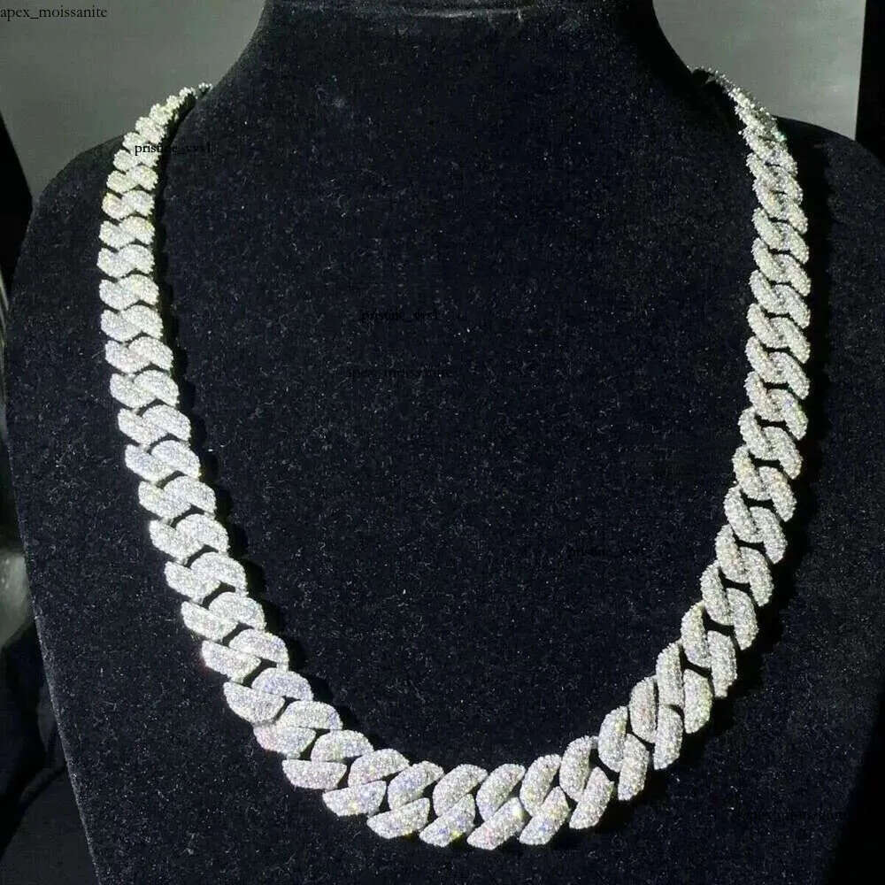 VVS Moissanite Lab Dia Sier Necklace and Hip Hop Iced Out Jewelry 18mm20mm Cuban Link Chain
