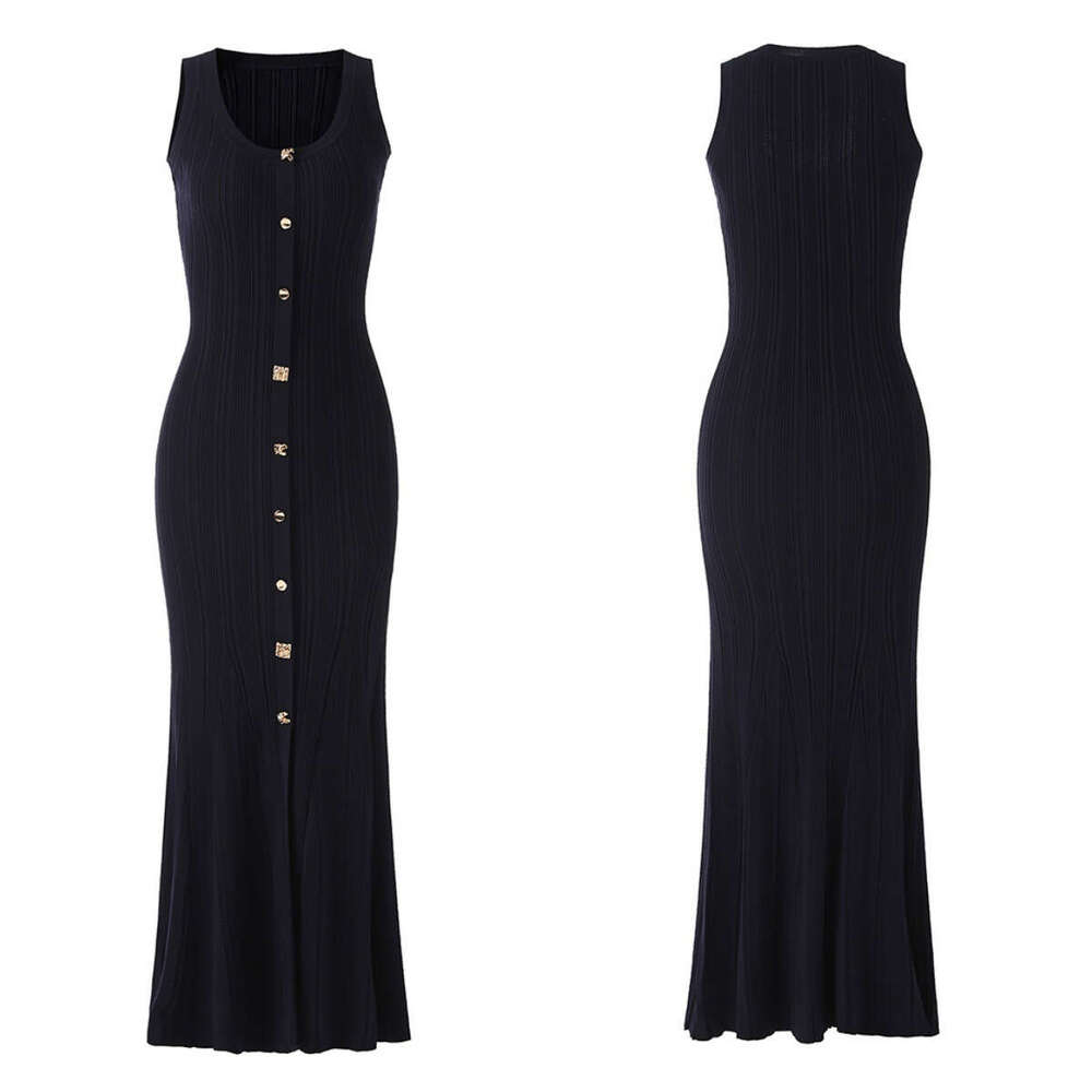 2026 spring and summer new designer sleeveless metal buckle one-piece European and American style INS knitted dress
