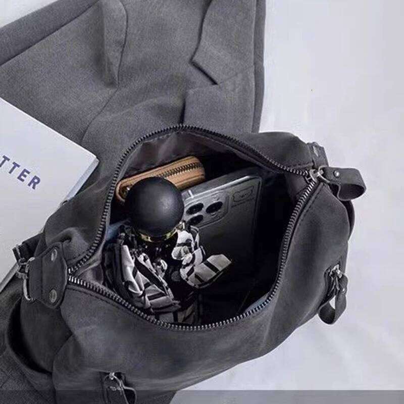 Autumn Practical Large Capacity Women's Versatile Retro Frosted Crossbody Bag Texture Zipper Decoration Shoulder Commuter To XJ260306