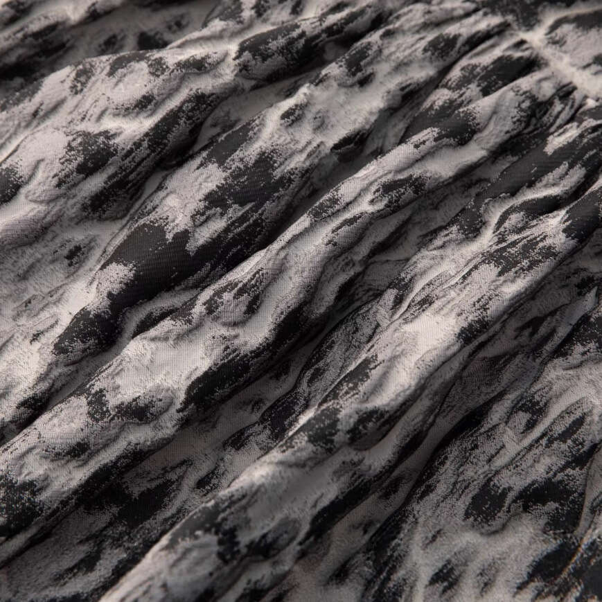 2026 Spring/Summer New Women's Loose Designer with Strap, Medium Length Waist, Slimming V-neck