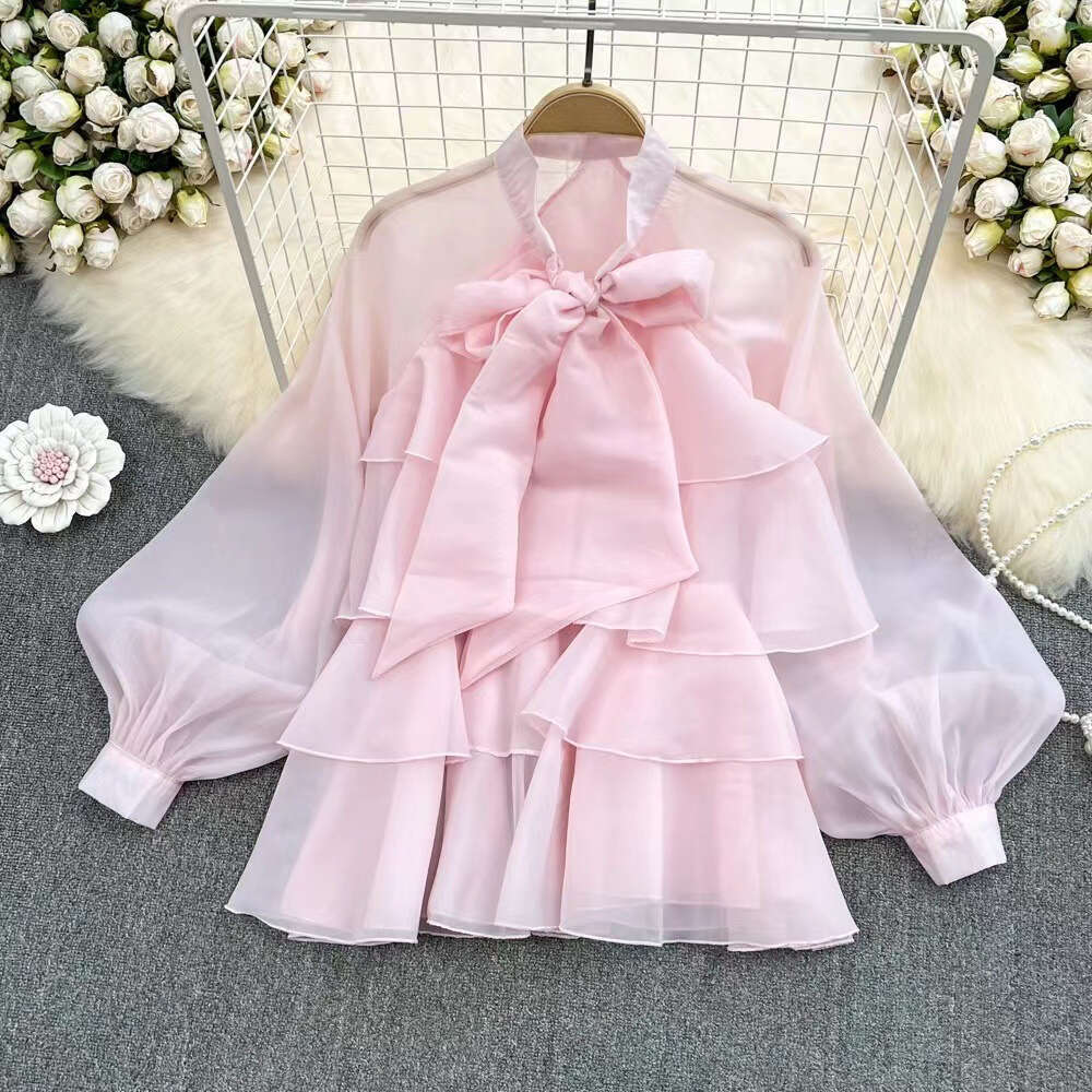 Designer's light luxury high-end women's top for spring and summer 2026, new French niche elegant sweet long sleeved chiffon