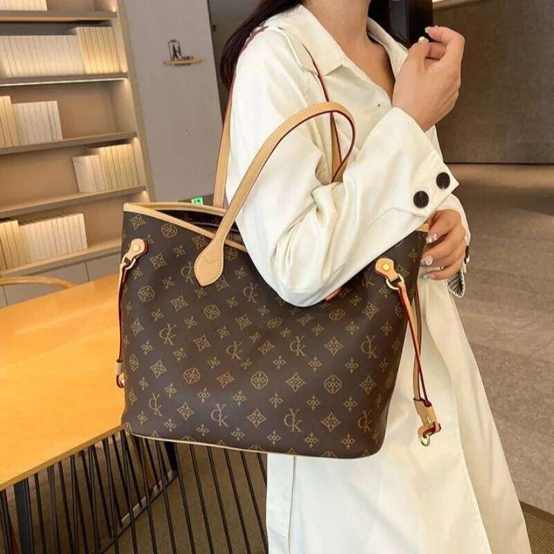 Graceful Woven Diaper Women's Bag One Shoulder Picnic Date Outing Raffia Exquisite Chic Sleek Effortless Elegant Fashionable XJ260306