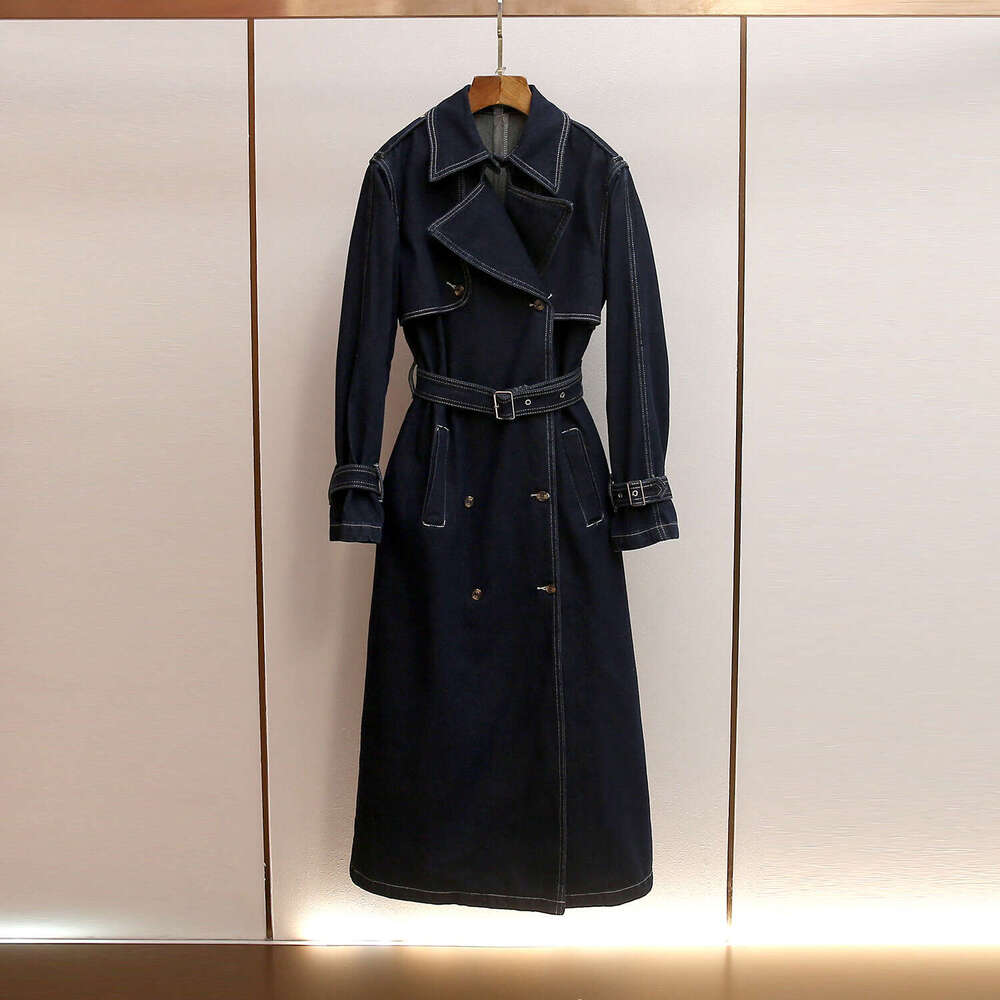 2026 designer autumn and winter new style French retro British elegant double breasted waist long denim trench coat
