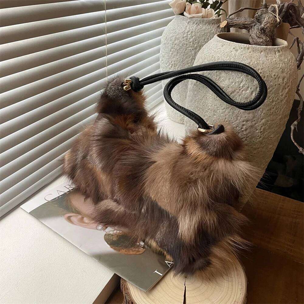 Winter Women's Fashion Handbag Ladies Purses Women Shoulder Bag Real Silver Fox Fur Messenger Bags XJ260306