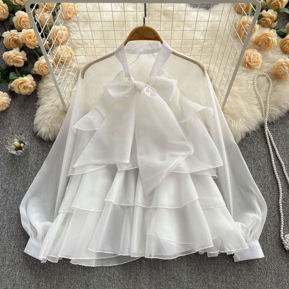 Designer's light luxury high-end women's top for spring and summer 2026, new French niche elegant sweet long sleeved chiffon