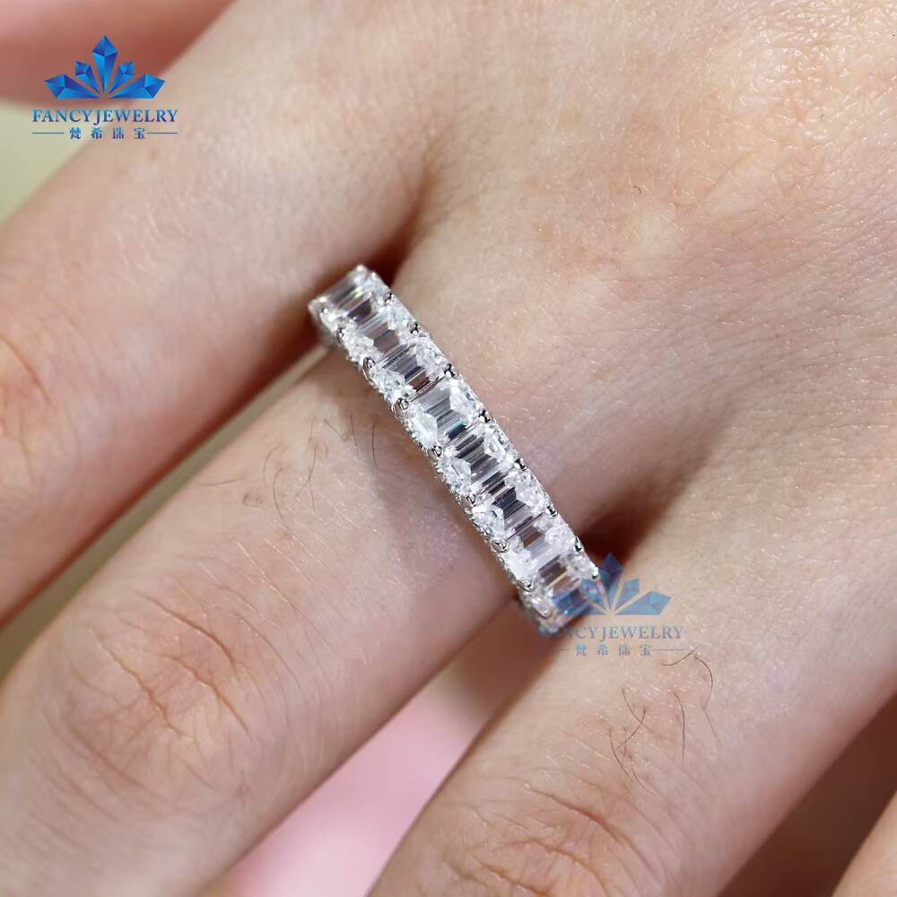 Fine Jewelry 925 Silver 10K/14K/18K White Gold Moissanite Engagement Rings Ice Emerald Cut Moissanite Rings for Wedding Gifts