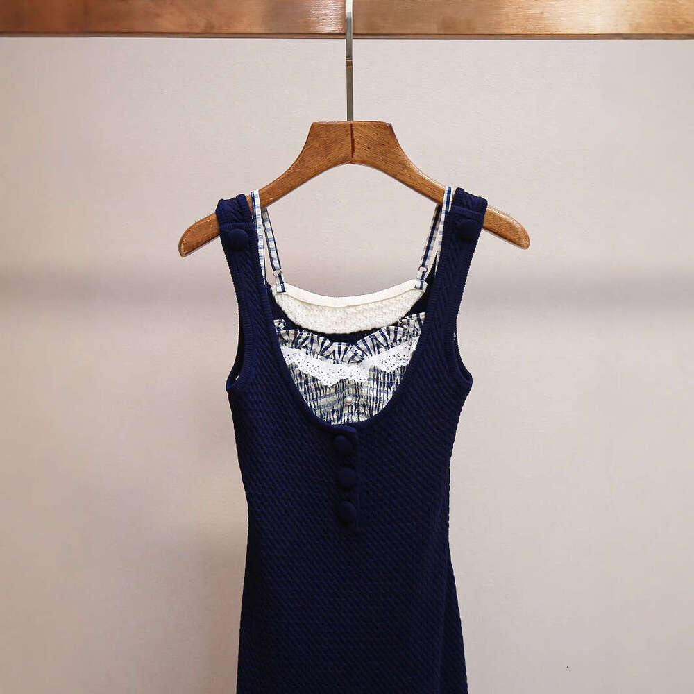 2026 high-end women's summer new French retro sexy elegant lace slim fit suspender dress