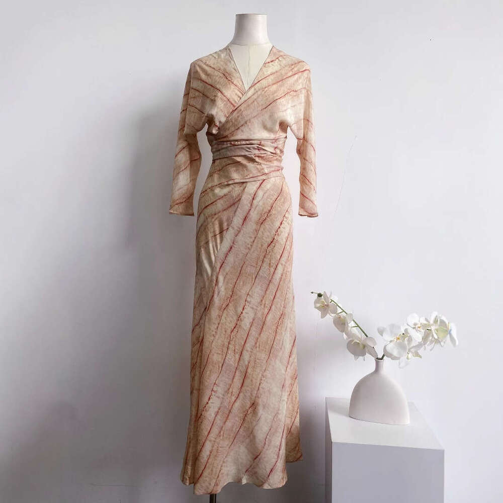 2026 Designer Women's Spring and Summer European and American Loose Fit Elegant Silk Printed Tie Dress Dress