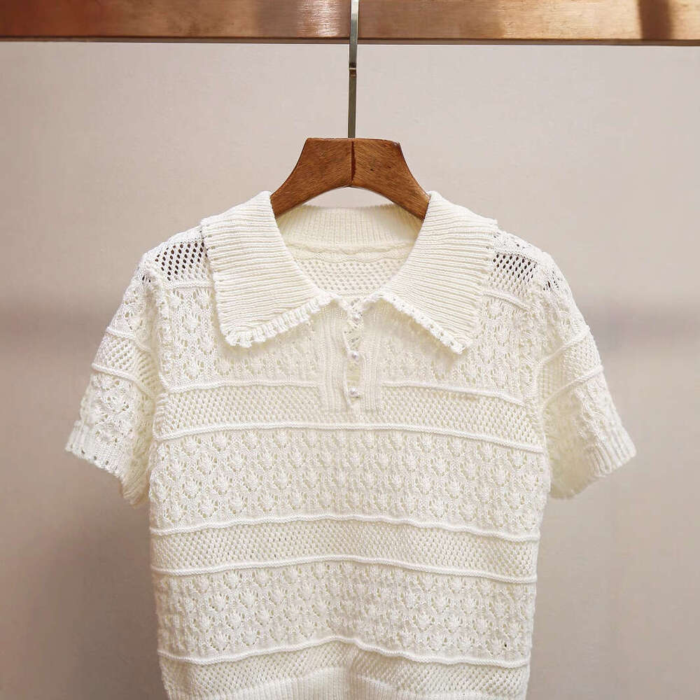2026 designer high-end women's clothing spring and summer new style French retro casual versatile crochet hollow knitted top