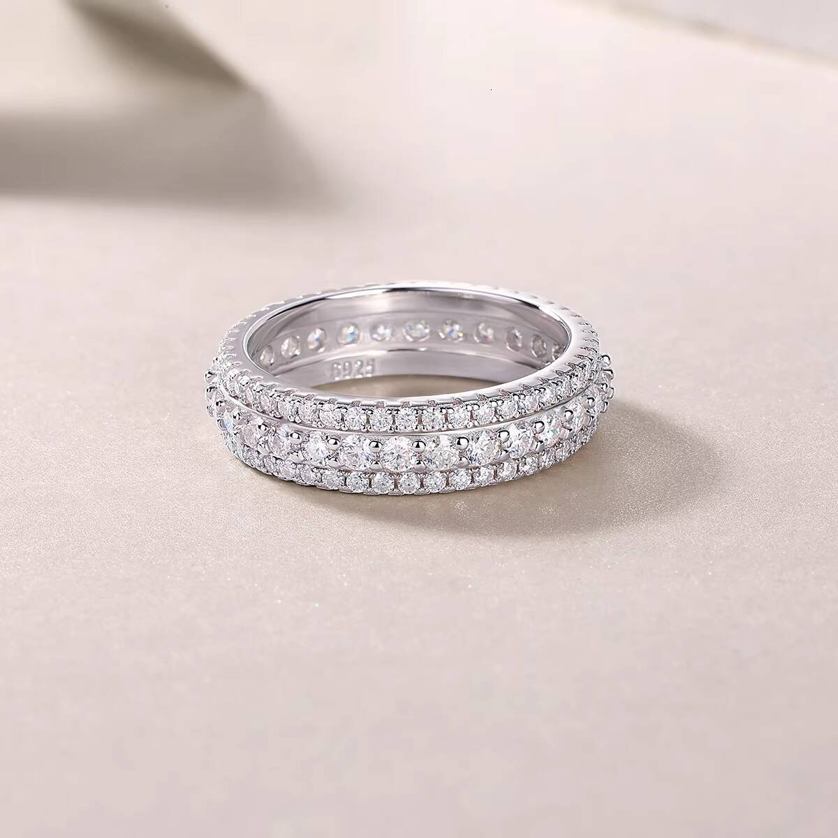 Zanlong 13251 d Color Vvs 18k Gold Plated Sterling Silver Three Row Men Women Full Eternity Stone Irregular Ring Moissanite Band