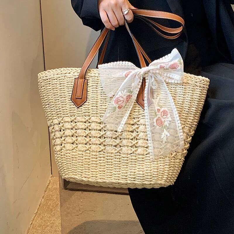 Fashion Boho Hollow Design Large Capacity Handbag Women's Summer Straw Weave Bag Rattan Handmade Craft Basket Tote XJ260306