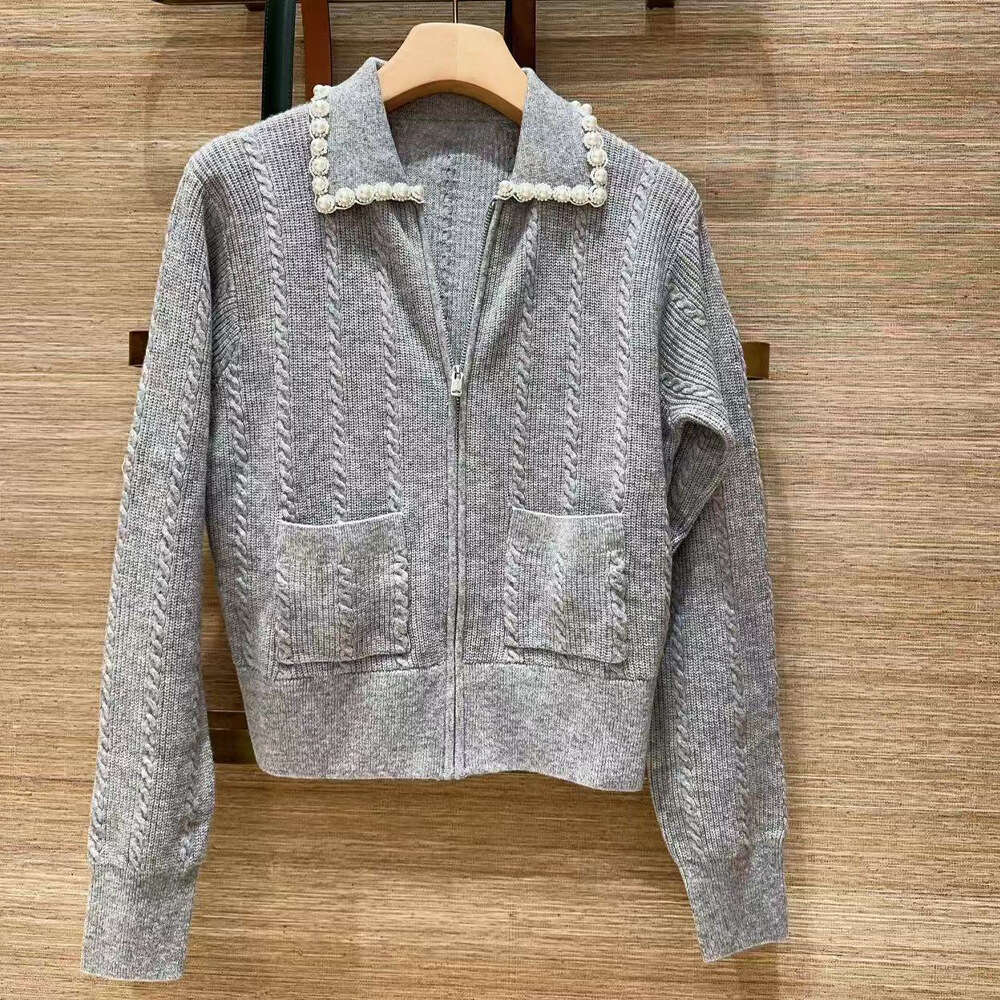 2026 autumn and winter new women's pearl embellished lapel gray elegant temperament commuting short knitted cardigan