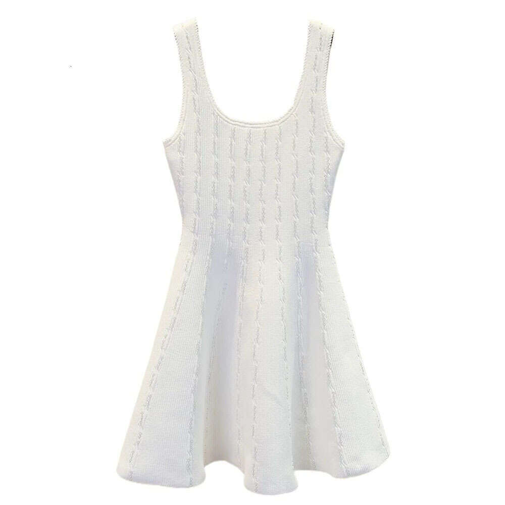 2026 Spring/Summer New Designer Women's Slim Fit Stand up Collar Texture A-line Strap Skirt