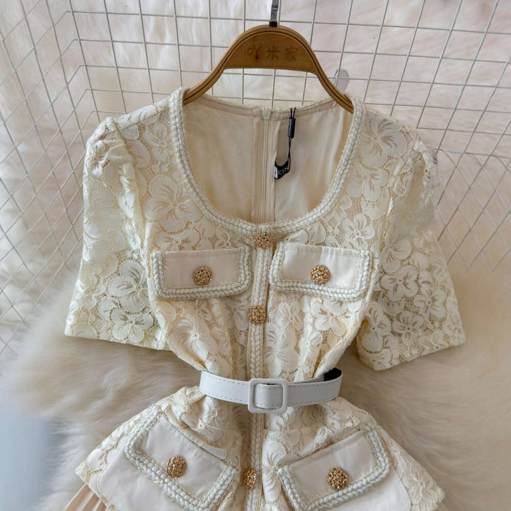 2026 A13 Spring/Autumn New Lightweight Luxury Fashion Elegant Social Style Slimming Lace Patched pleated Dress