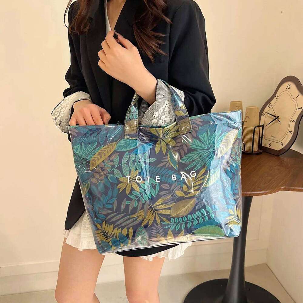 Camouflage Leaf Print Korean Style Tote Bag Clear PVC with Magnetic Clasp Large Capacity Water Resistant Easy Clean Commute XJ260306