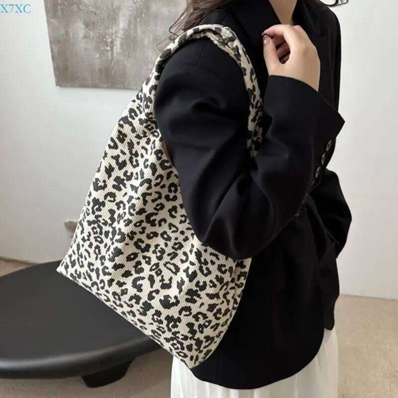 X7XC Trendy Leopard Print Handbag Slouchy Bag Suitable For Fashion Enthusiasts XJ260306