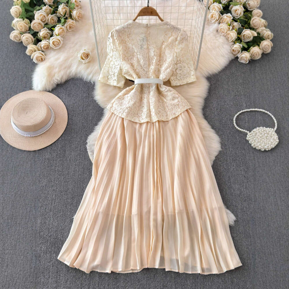 2026 Spring/Autumn A12 New Lightweight Luxury Fashion Elegant Social Style Slimming Lace Patched pleated Dress