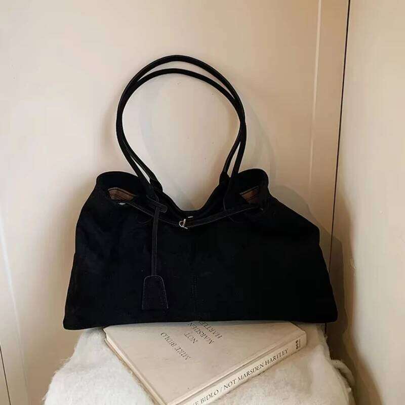 Solid Velvet Zipper Product Tote 2026 New Soft Simple Commuter Handbag Large Capacity Popular Fashion Shoulder Bag XJ260306