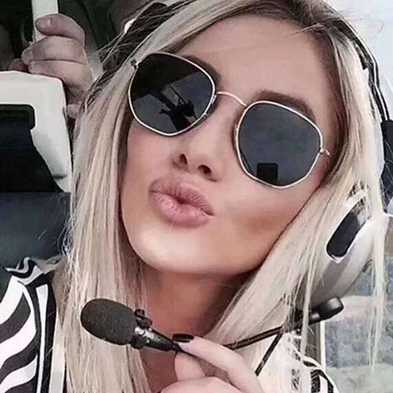 Sunglasses Women Mirror Retro Sun Female Black Oculos UV400 AC Square Frame Glasses Luxury Vintage Glass Z260306