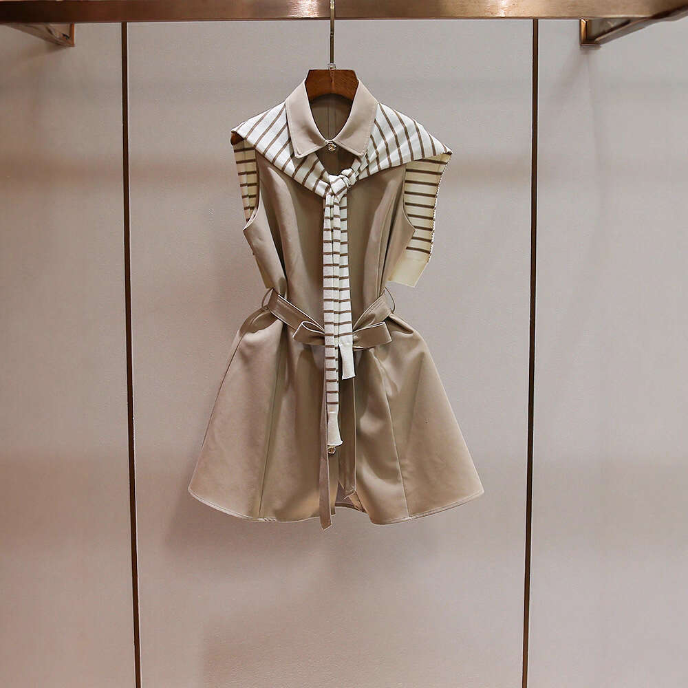 2026 high-end women's autumn new elegant knitted striped shawl straight tube sleeveless women's vest