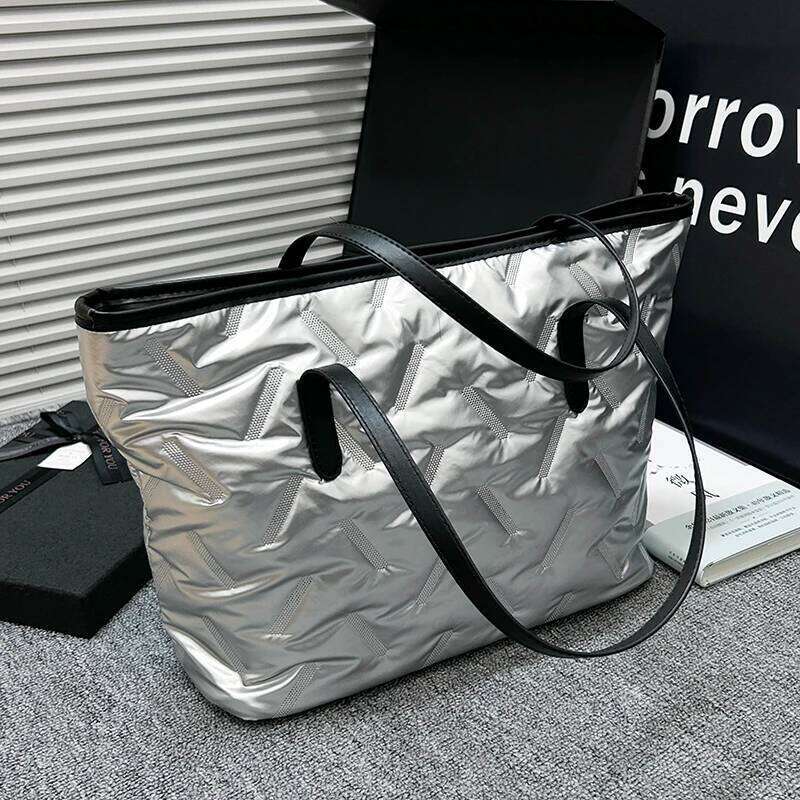 Large-capacity tote New winter autumn cotton coat handbag Large bag for carrying - Fashionable and high-end large-ca XJ260306