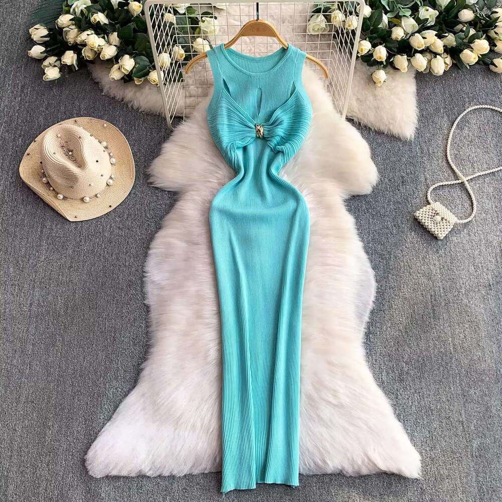 Designer socialite sexy hollow out round neck knitted women's fashionable metal buckle waist slimming long skirt