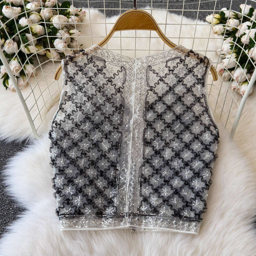 2026 Spring and Summer New French A13 Heavy Industry Pearl Sparkle Sleeveless Tank Top for Women, Slim and Elegant Style