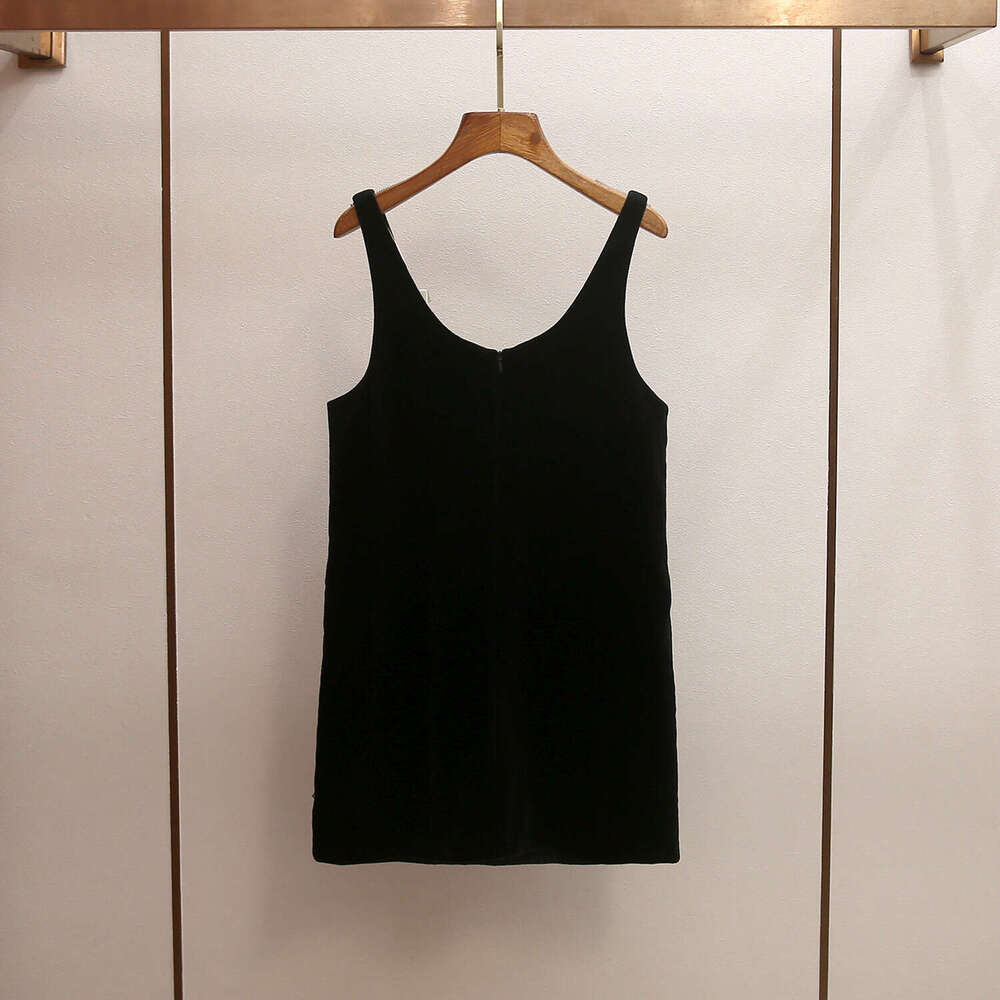 2026 designer high-end women's clothing spring and summer new elegant social style A12 heavy bead straight belt dress