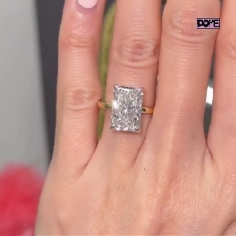 Classic Moissanite Rings 4ct Radiant Cut Solitaire 925 Silver 14K Gold Plated Custom Engagement Wedding Rings for Women
