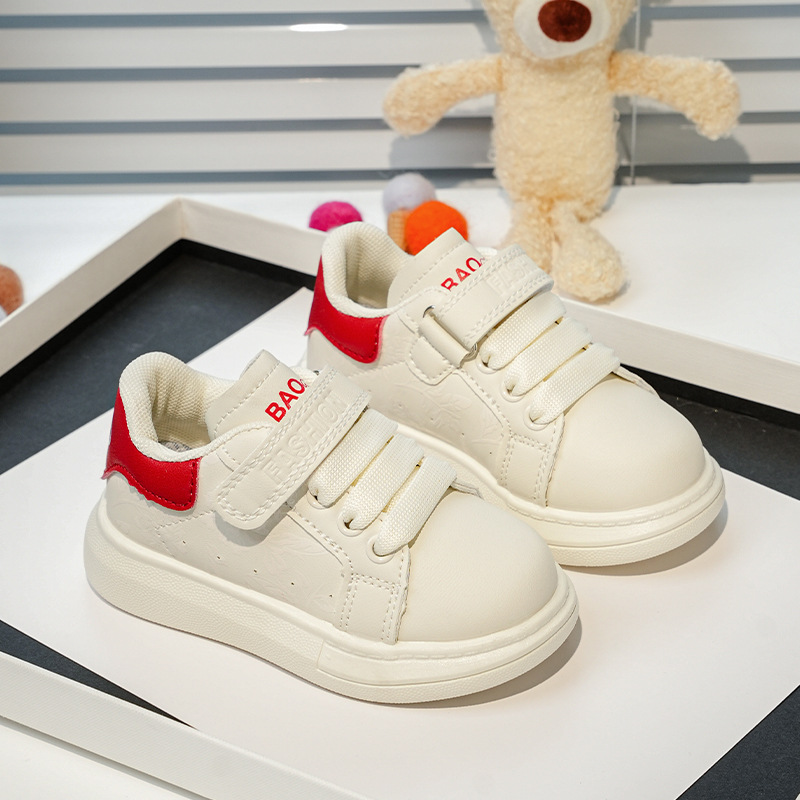 Free shipping Children's sports shoes - girls' and boys' white shoes with breathable and soft soles, suitable for casual wear, for scho