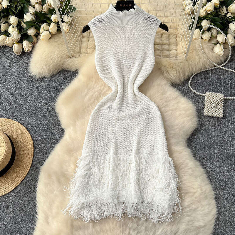 2026 European and American fashion sleeveless women's summer high-end slim fit elegant tassel sweater dress