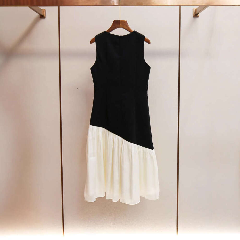 2026 designer high-end women's summer new French elegant patch mesh sleeveless vest