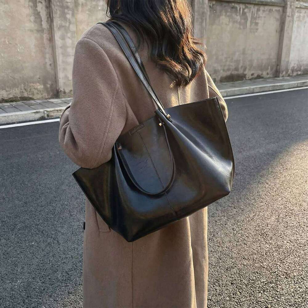 Vintage Tote Bag Leather Texture Precise Stitching Lightweight Large Capacity PU Magnetic Snap Water Resistant for Commute XJ260306