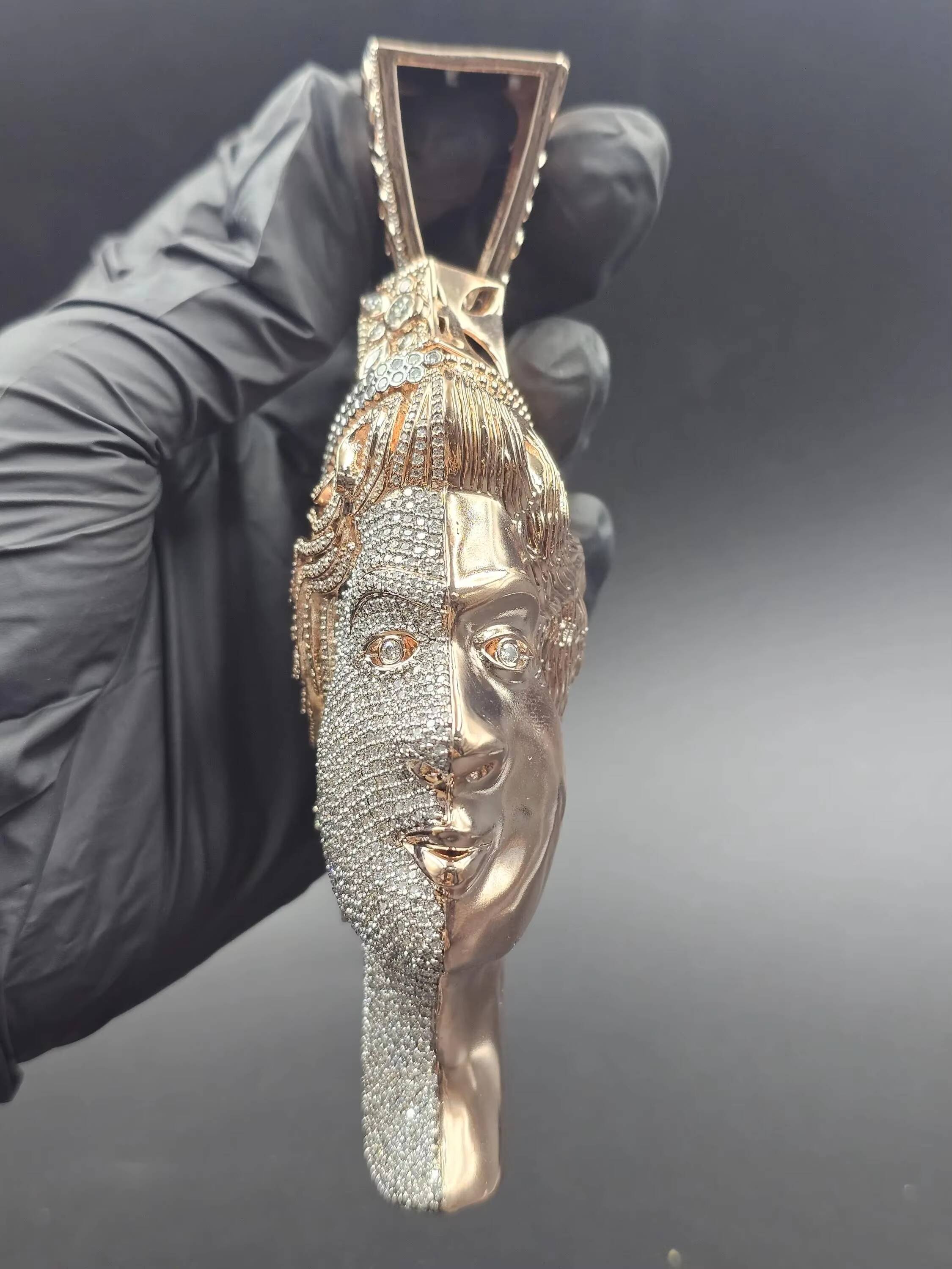 Top Seller VVS Moissanite Diamond Iced Out Hip Hop Pendant Necklace With 925 Silver Queen Face Design At Low Price