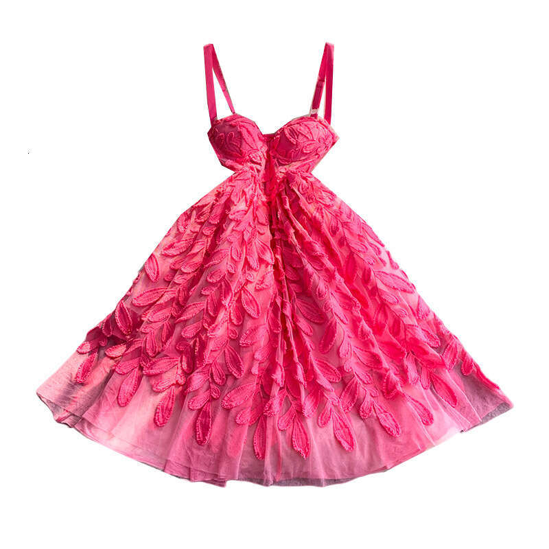 The 2026 new sweet, youthful, romantic 3D flower strapless dress has a high-end fairy like feeling
