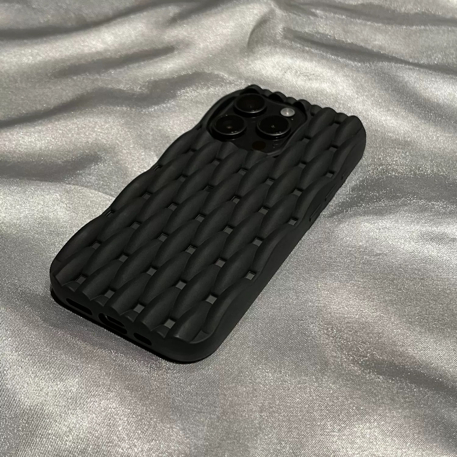 Summer cooling textured pattern suitable for iPhone 17 Pro Max matte phone case, Apple 16 full-cover silicone soft case