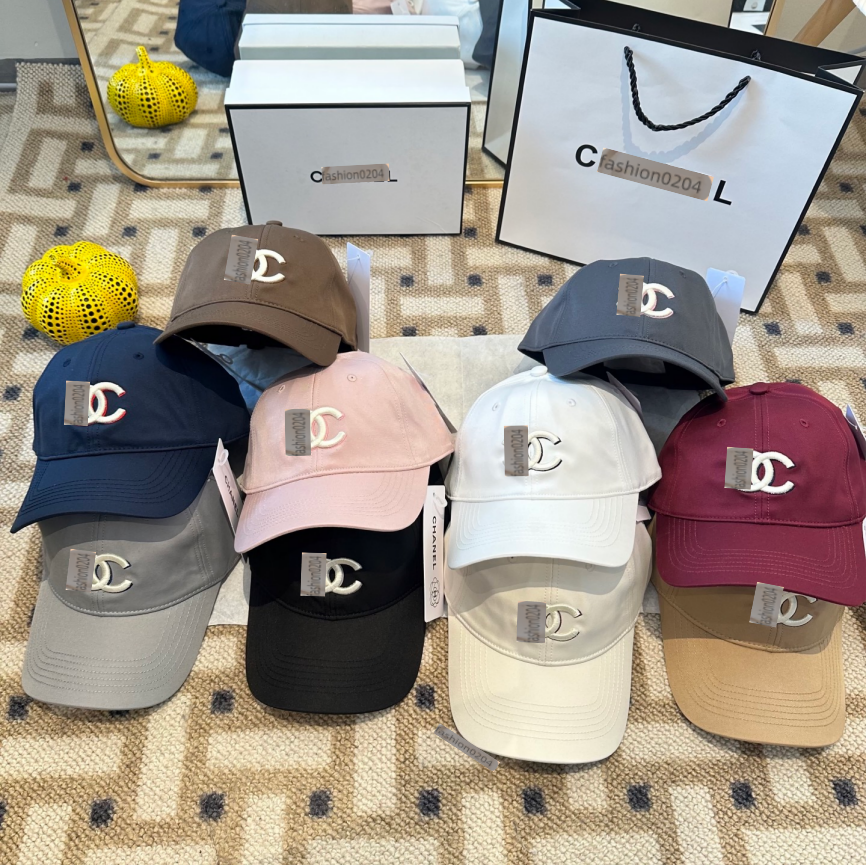 Designer baseball cap casquette luxe Vintage American Distressed Baseball Cap Minimalist Embroidery Casual Hat for Street Photog Chic Embroidery Face Slimming CC