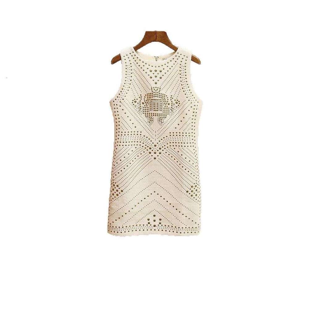 2026 Designer High end Women's Summer New Style French Design Beaded Knitted Tank Top Skirt