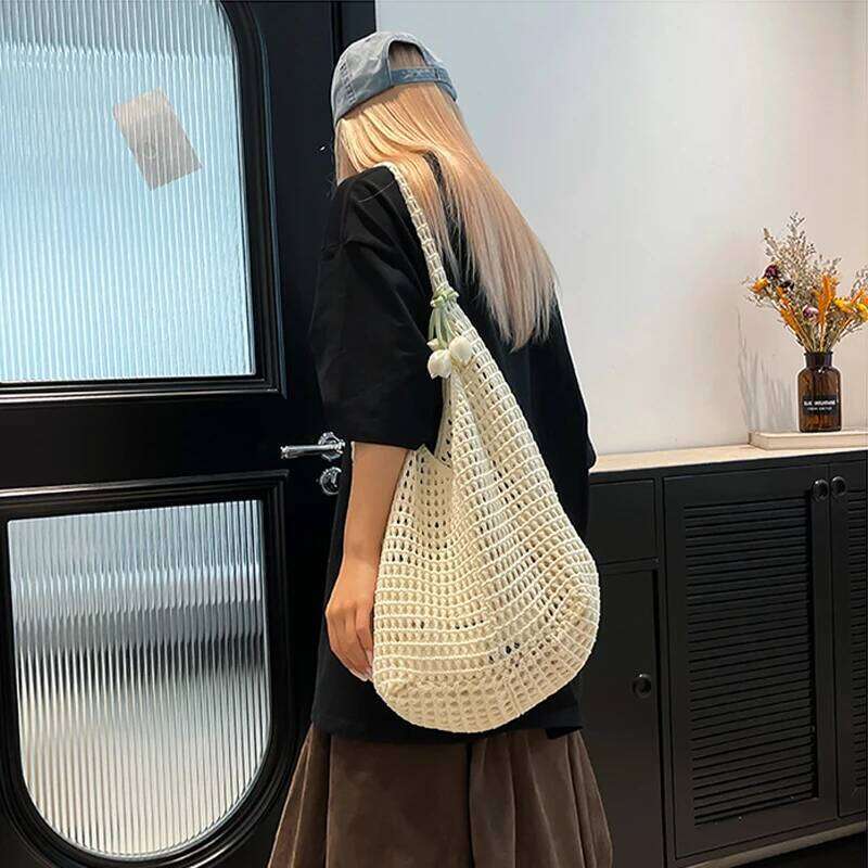 Trendy Sweet Crochet Shoulder Bag with Tulip Pendant Leisure Beach Hollow Handbag Women Vacation Casual Woven Totes XJ260306